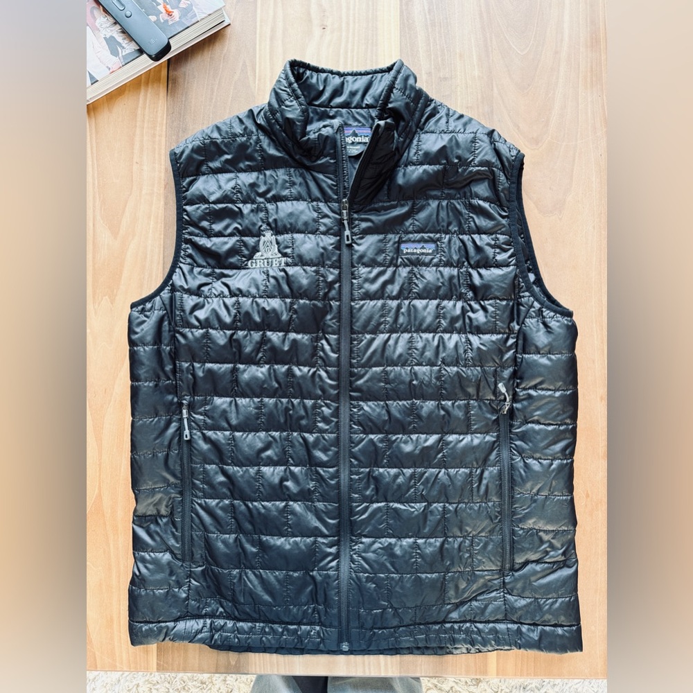 Patagonia Black Men’s Nano Puff Vest XL